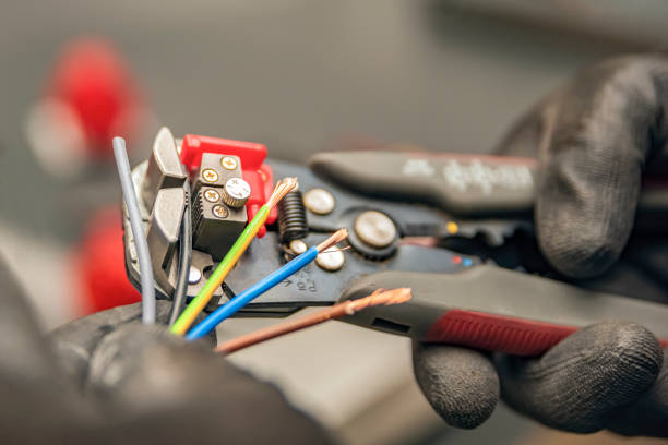 Best Local Electrician Companies  in Mcdade, TX